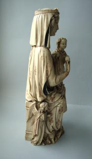 Statuette (Side)