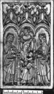 Panel, 1 register, 3 arches across (frise d'arcatures, plaquette); reused as part of the binding of a book (Front)