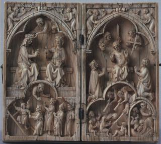 Diptych, 2 registers, 1 arch across, bands of rosettes (plaquettes; décor de roses) (Front)