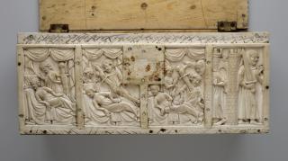 Casket with arches and quatrefoils (coffret; quatre-feuilles; frise d'arcatures) (Body, front)