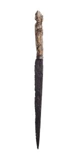 Knife handle (manche de couteau) (Front)
