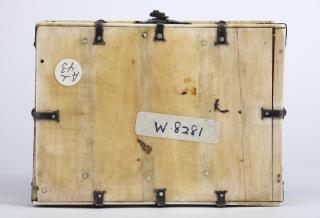 Casket with arches (coffret; frise d'arcatures) (Bottom)