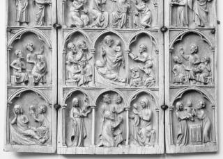 Gabled triptych, 3 registers, arches (colonnettes) (Front)