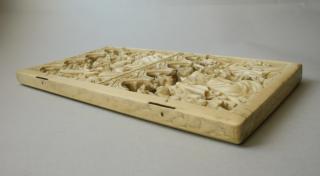 Diptych, 2 registers, 4 arches across (frise d'arcatures) (Side)