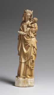 Statuette (Front)