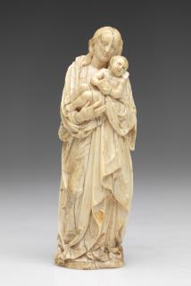 Statuette (Front)