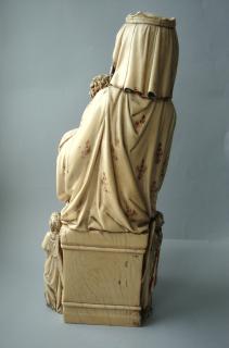Statuette (Back)