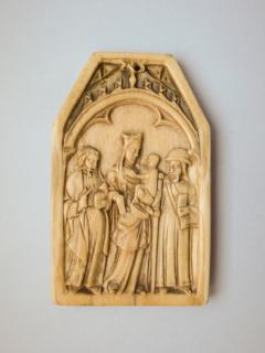 Pax with truncated gable, 1 register, 1 arch across (baiser de paix) (Front)