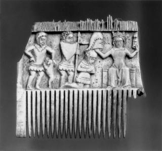 Comb (peigne double; fragment) (Side 2)
