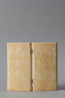 Diptych, 2 registers, 3 arches across (frise d'arcatures) (Back)