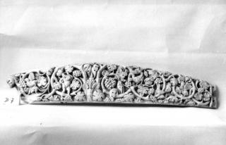 Pommel (fragment of a saddle) or fragment of a back rest (Front)