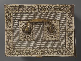 Casket with openwork panels (coffret; plaques ajourées) (Lid)