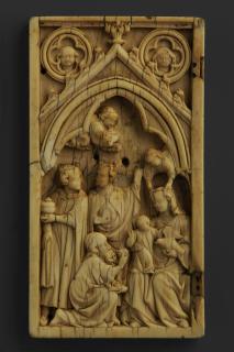 Wing, left (fragment of a diptych), 1 register, 1 arch across (plaquette) (Front)