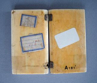 Diptych, 1 register, 1 arch across (plaquettes) (Back)