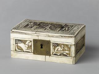 Box (Body, front)