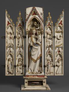 Gabled polyptych, bands of rosettes (tabernacle; colonnettes; frise d'arcatures; décor de roses) (Front)