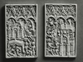 Box, 1 register, 3 arches across (frise d'arcatures) (Front)