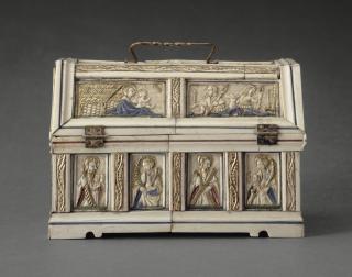 Box with pitched lid (boîte) (Back)