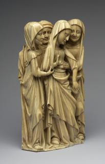 Relief (appliqué) (Side, right)