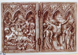 Diptych, 1 register, 3 arches across (frise d'arcatures) (Front)
