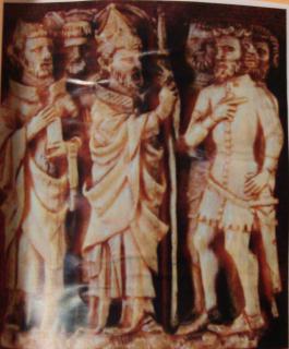 Relief (appliqué) (Front)