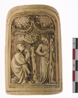 Pax, 1 ogee arch across (baiser de paix) (Front)