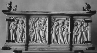 Casket, with quatrefoils (coffret; quatre-feuilles) (Back)