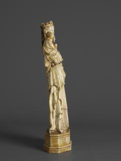 Statuette (Side)