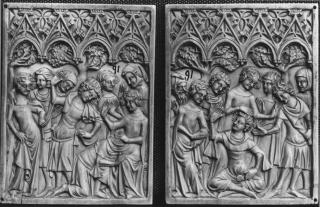 Writing tablets, 1 register, 4 arches across (tablettes à écrire; frise d'arcatures; plaquettes) (Front)