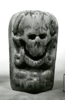 Rosary bead, 2 faces (chapelet) (Side 2)