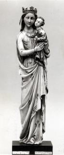 Statuette (Front)