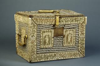 Casket with openwork panels (coffret; plaques ajourées) (Body, front)