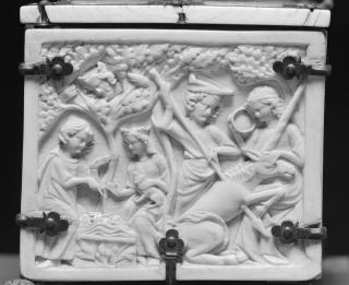 Casket (coffret) (End, left)