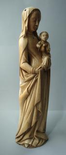 Statuette (Side)