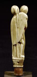 Dagger handle (?) (Back)