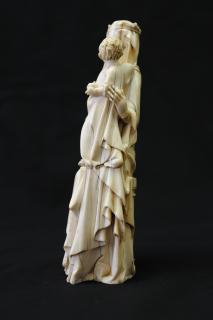 Statuette (Side)