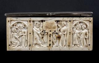Casket with arches (coffret; frise d'arcatures) (Body, front)