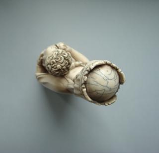 Statuette (Top)