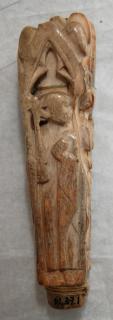 Knife handle, with arches (manche de poignard; arcatures) (Side 4)
