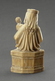 Statuette (Back)
