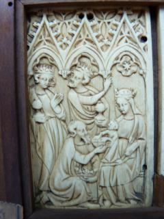 Panel (possibly writing tablet), 1 register, 3 arches across (plaquette; frise d'arcatures; tablette à écrire?) (Front)
