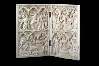Diptych, 2 registers, 3 arches across (frise d'arcatures) (Front)