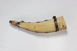 Hunting horn (oliphant)
