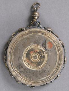 Openwork medallion (médaillon ajouré) (Back (before restoration))