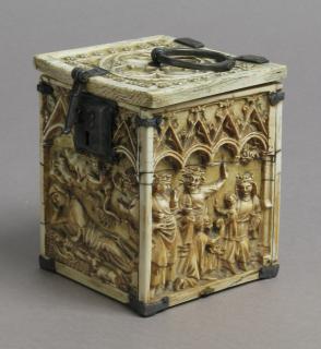 Casket with arches, bands of rosettes (frise d'arcatures; décor de roses) (Side)