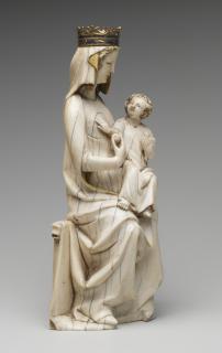 Statuette (Side, right)