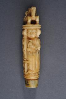Knife handle (manche de couteau) (Side)