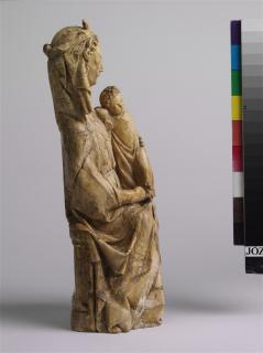 Statuette (Side)
