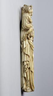 Relief (appliqué) (Front)