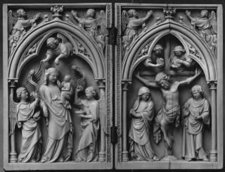 Diptych, 1 register, 1 arch across, bands of rosettes (plaquettes; décor de roses; colonnettes) (Front (open))
